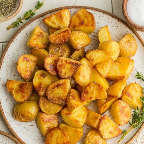 Crispy Salt And Vinegar Roasted Potatoes Kathryn S Kitchen