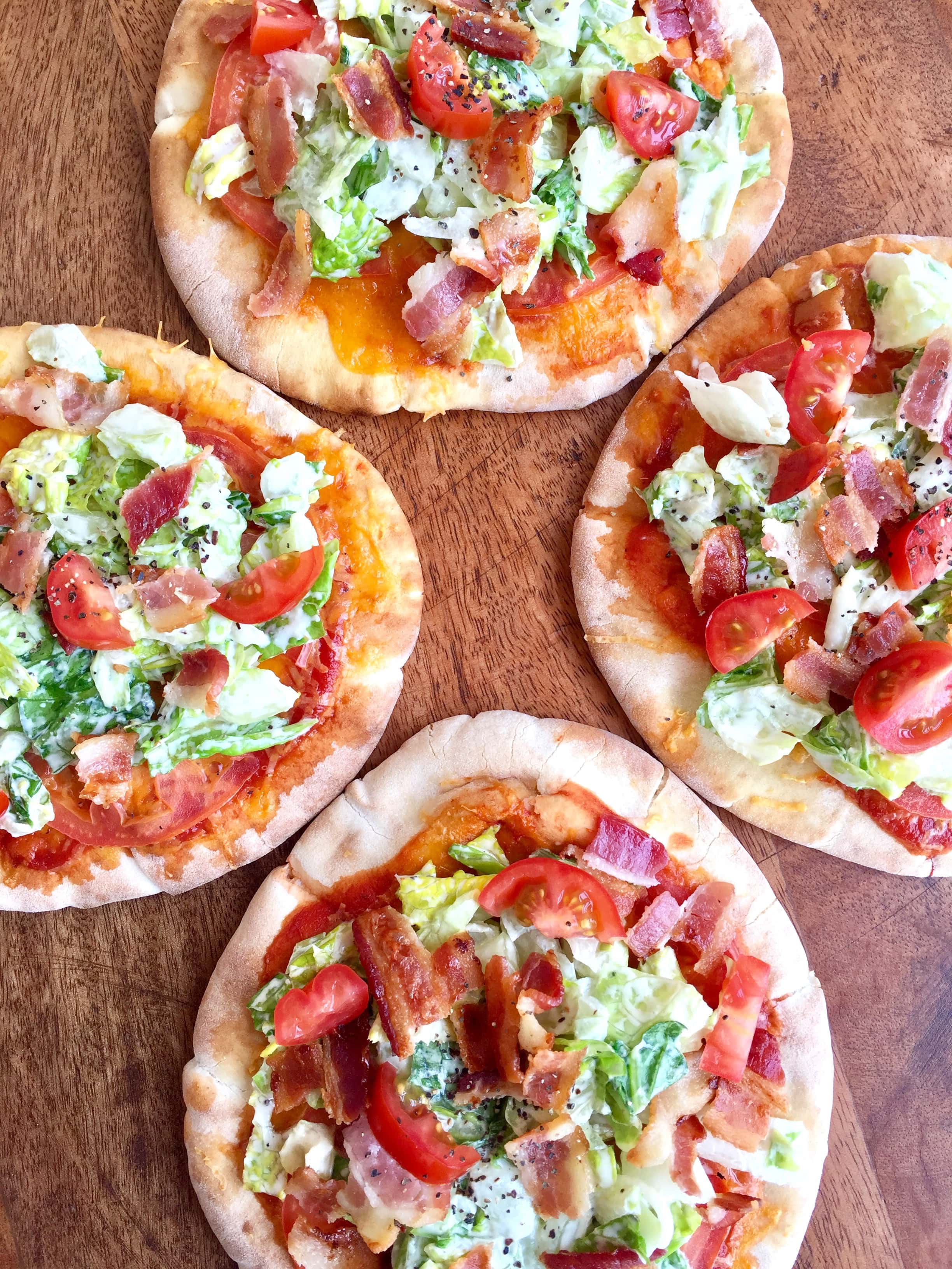 BLT pizza