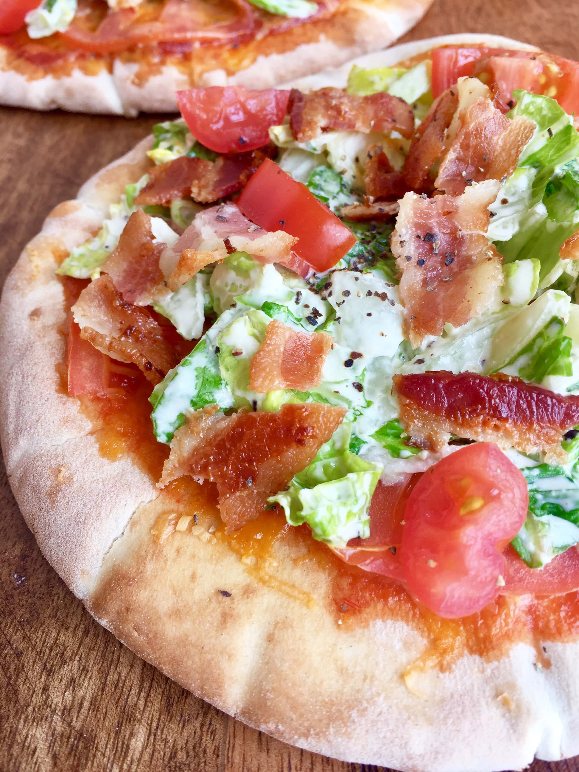 BLT pizza 