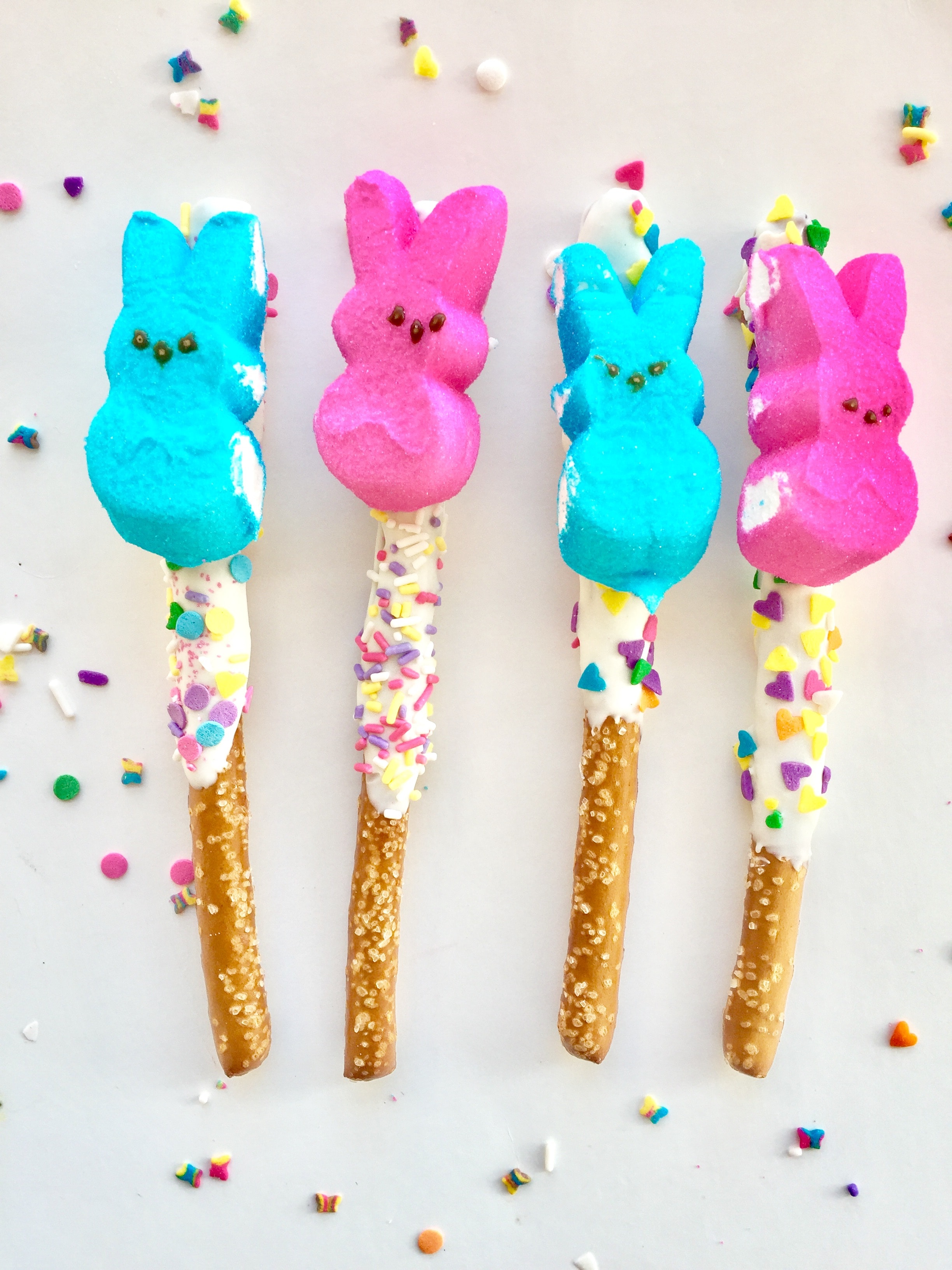 Easter Bunny Peep Pops