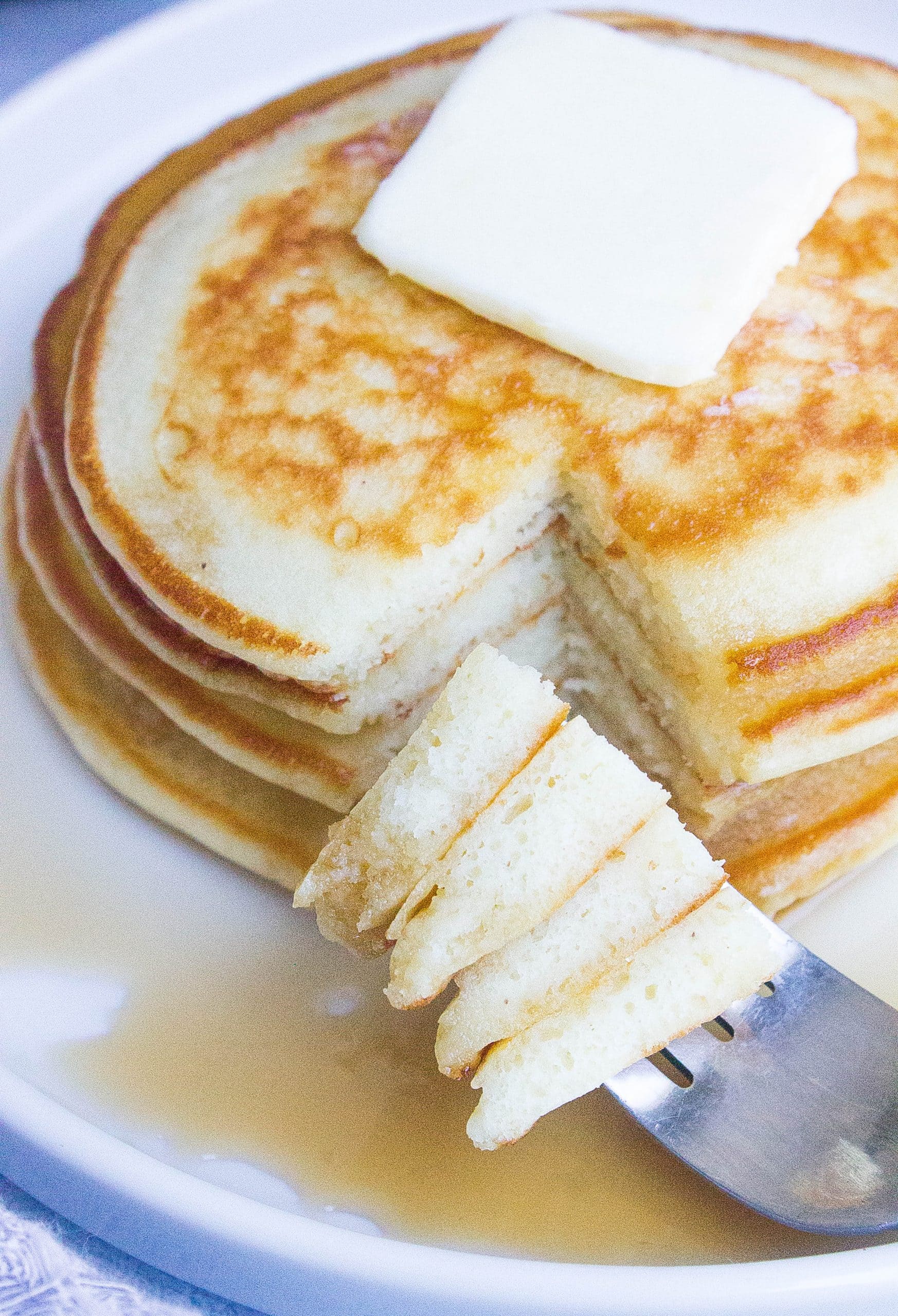 Fluffy Vanilla Yogurt Pancakes