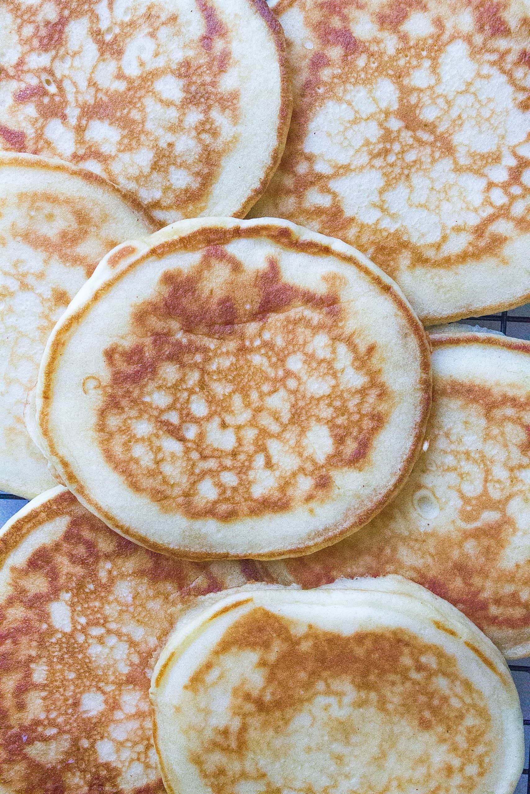 Fluffy Vanilla Yogurt Pancakes