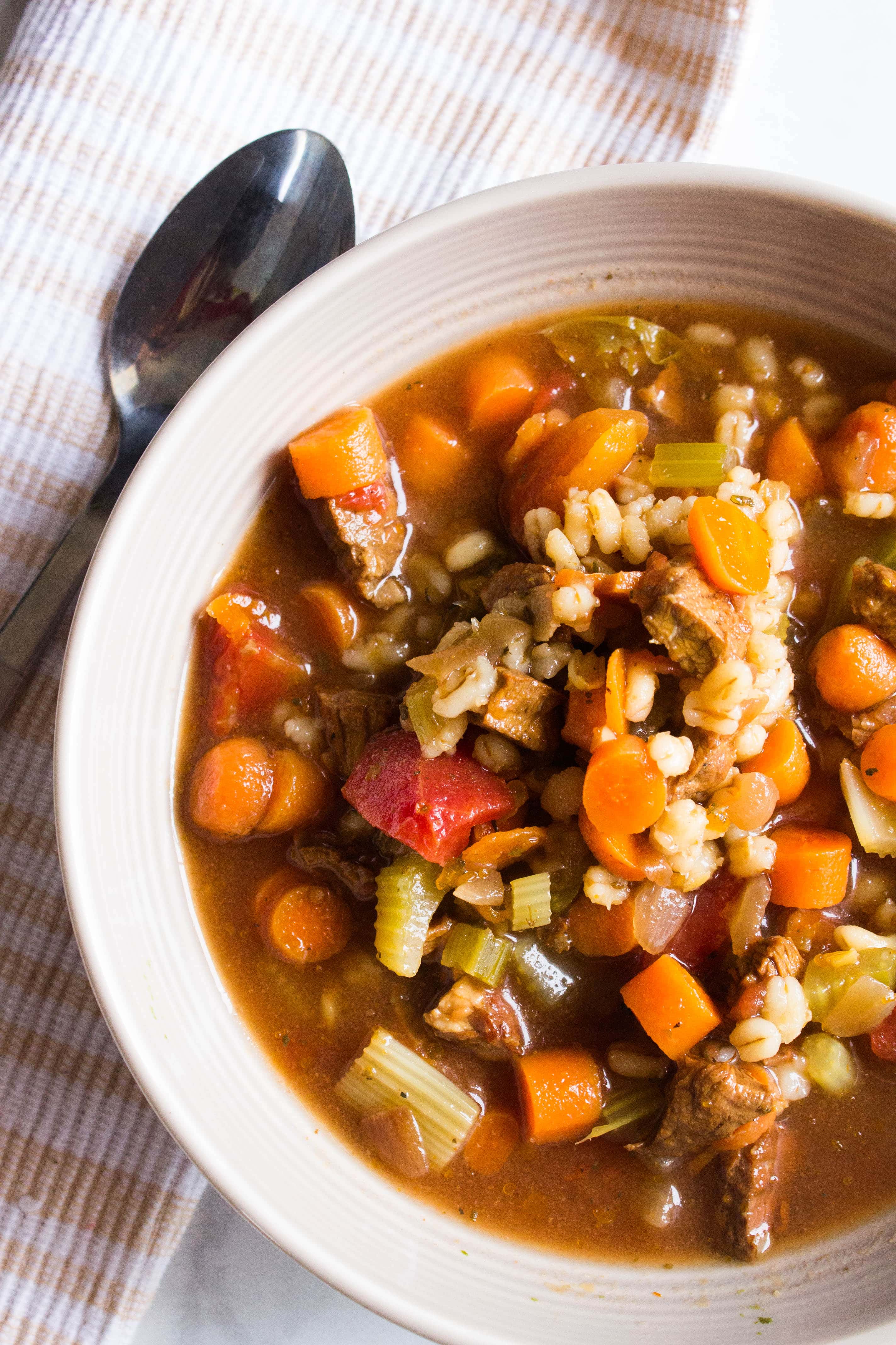 Slow Cooker Beef Barley Soup