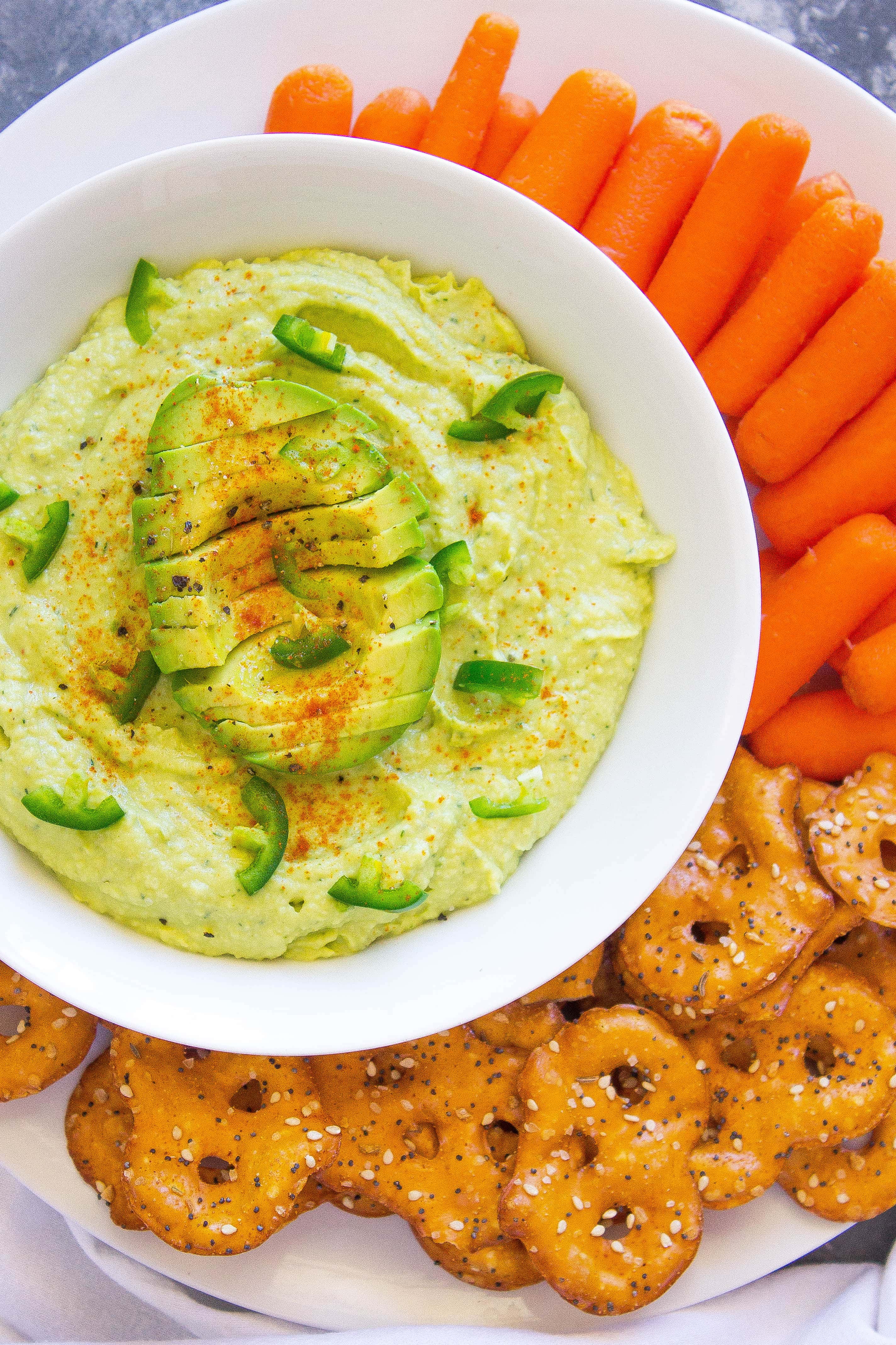 Spicy & Creamy Avocado Hummus