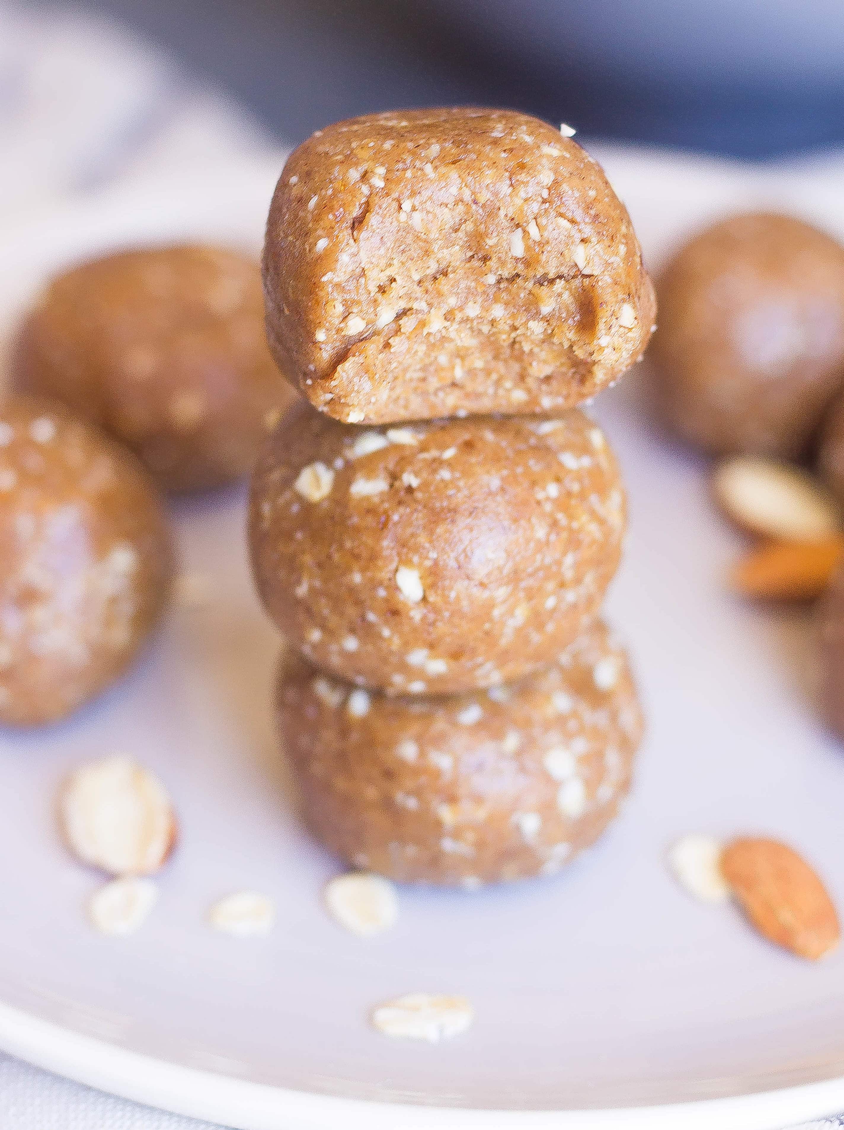 Peanut Butter Oatmeal Cookie Bliss Bites 1