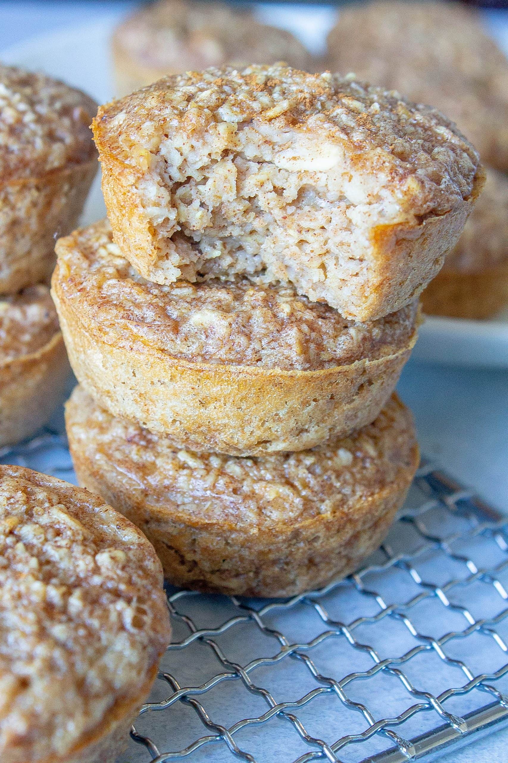 Baked Gingerbread Oatmeal Bites