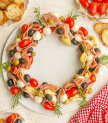 Antipasto Wreath-29