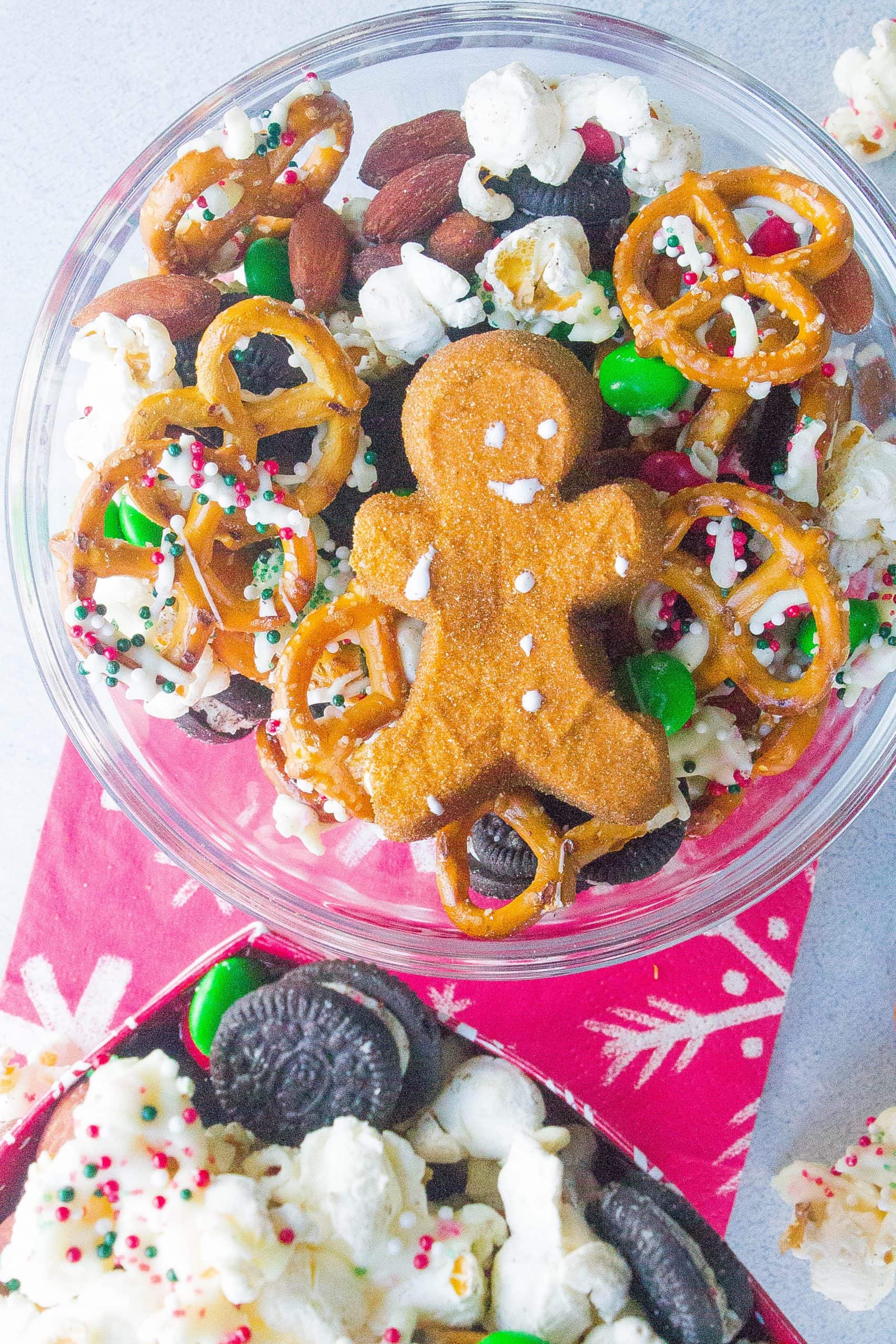 Holiday Snack Mix