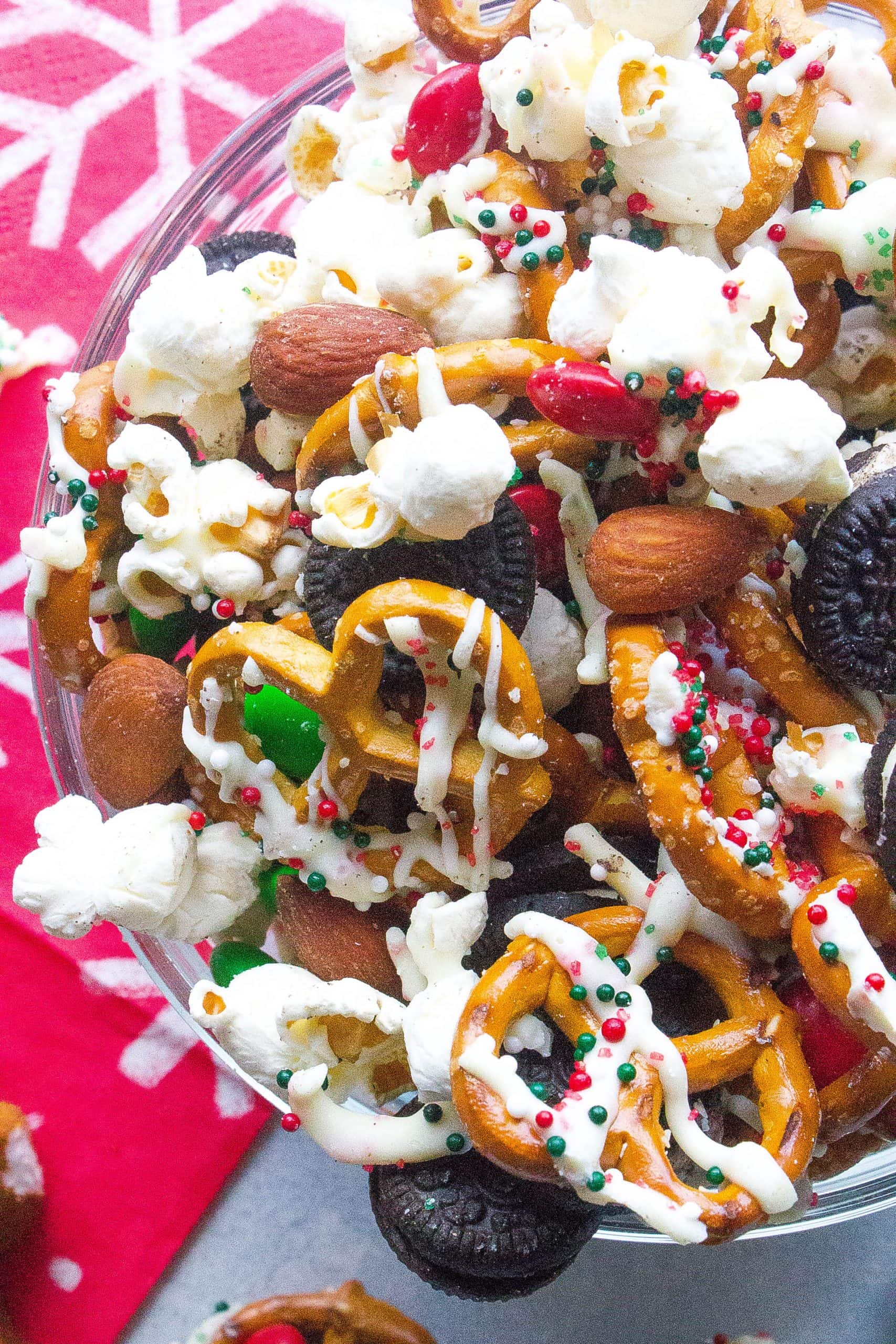 Holiday Snack Mix