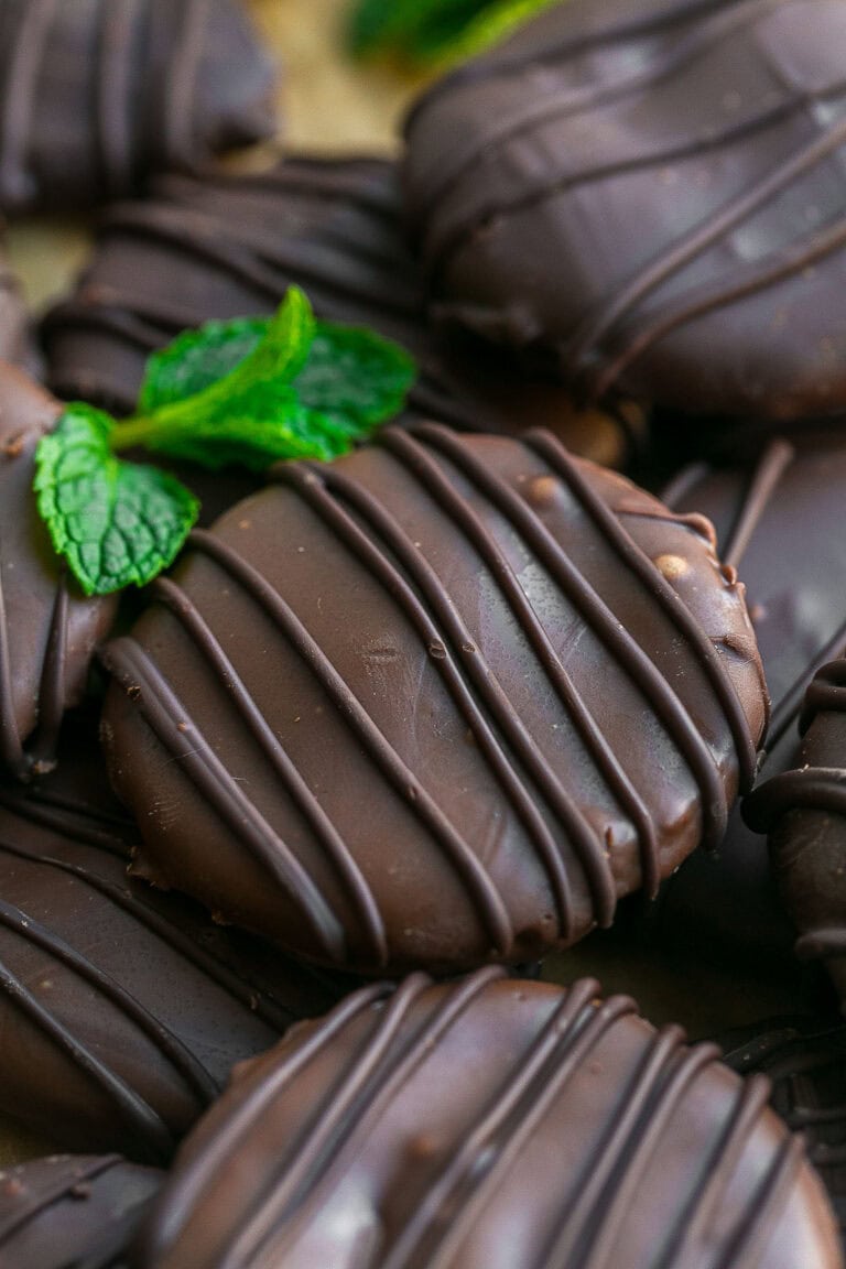 Healthy Homemade Thin Mint Cookies