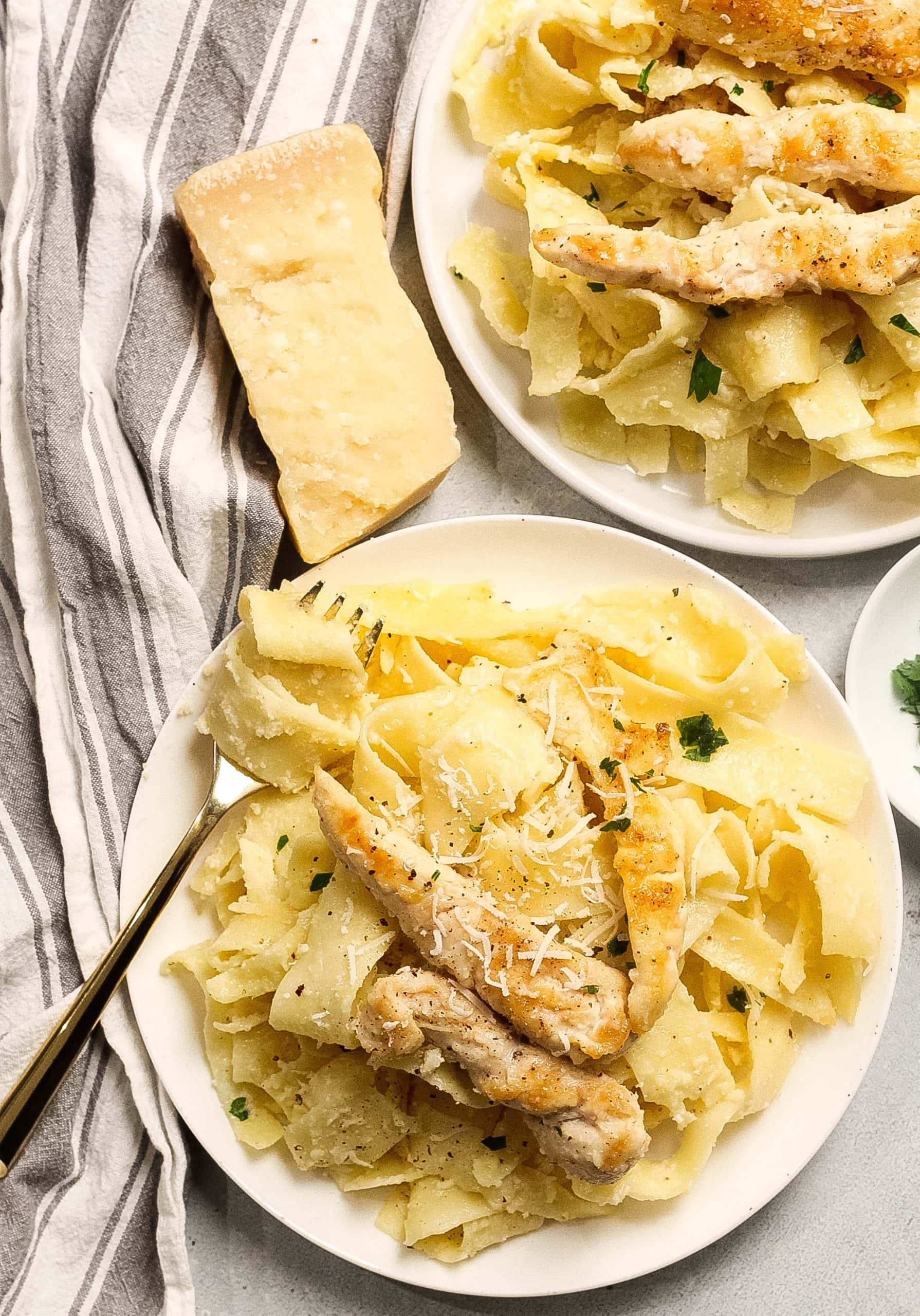 Creamy Chicken Alfredo Pappardelle