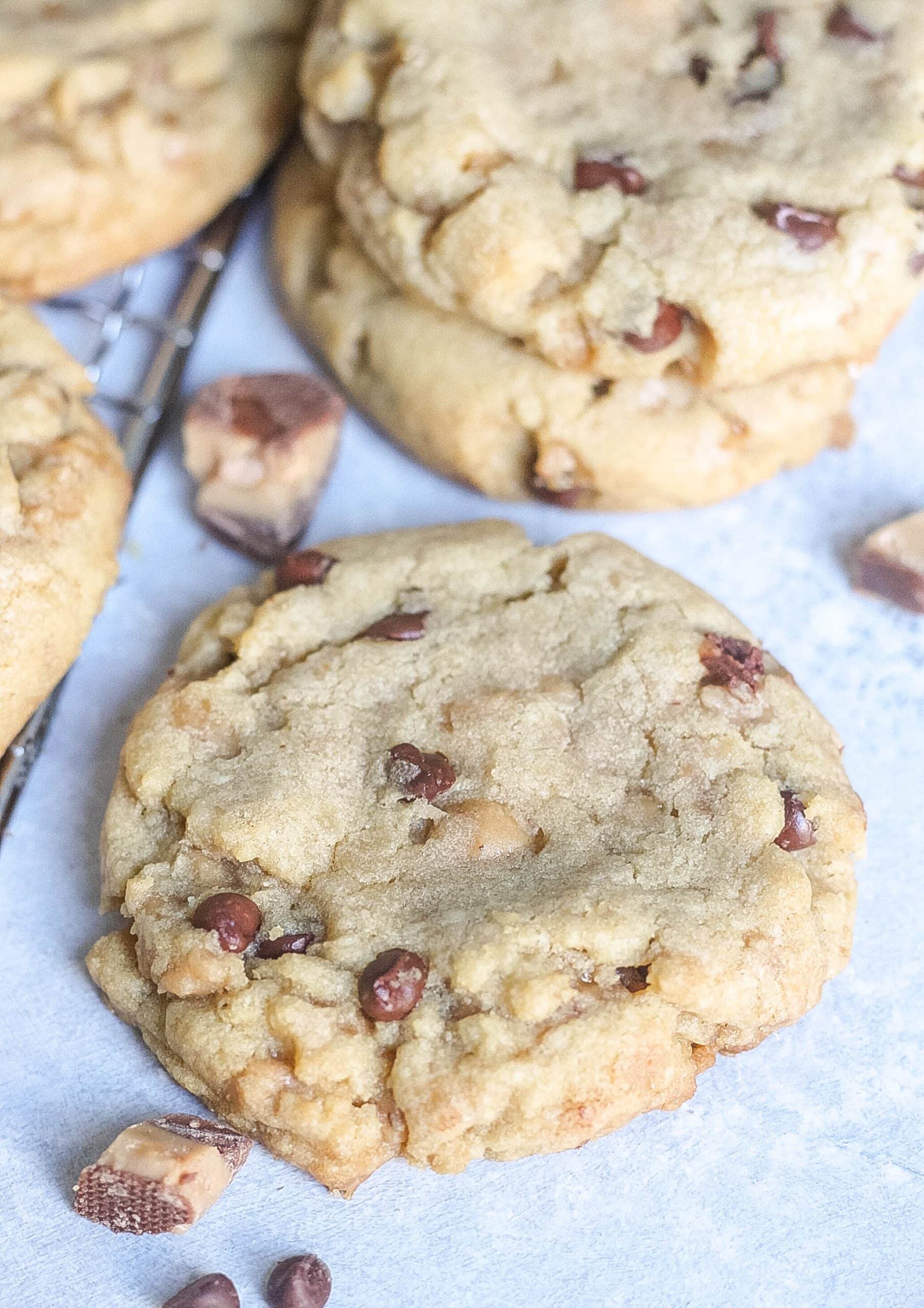 toffee cookies with toffee and chocolate chips