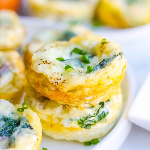 Egg White Bites Recipe with Spinach & Red Pepper - Howe We Live