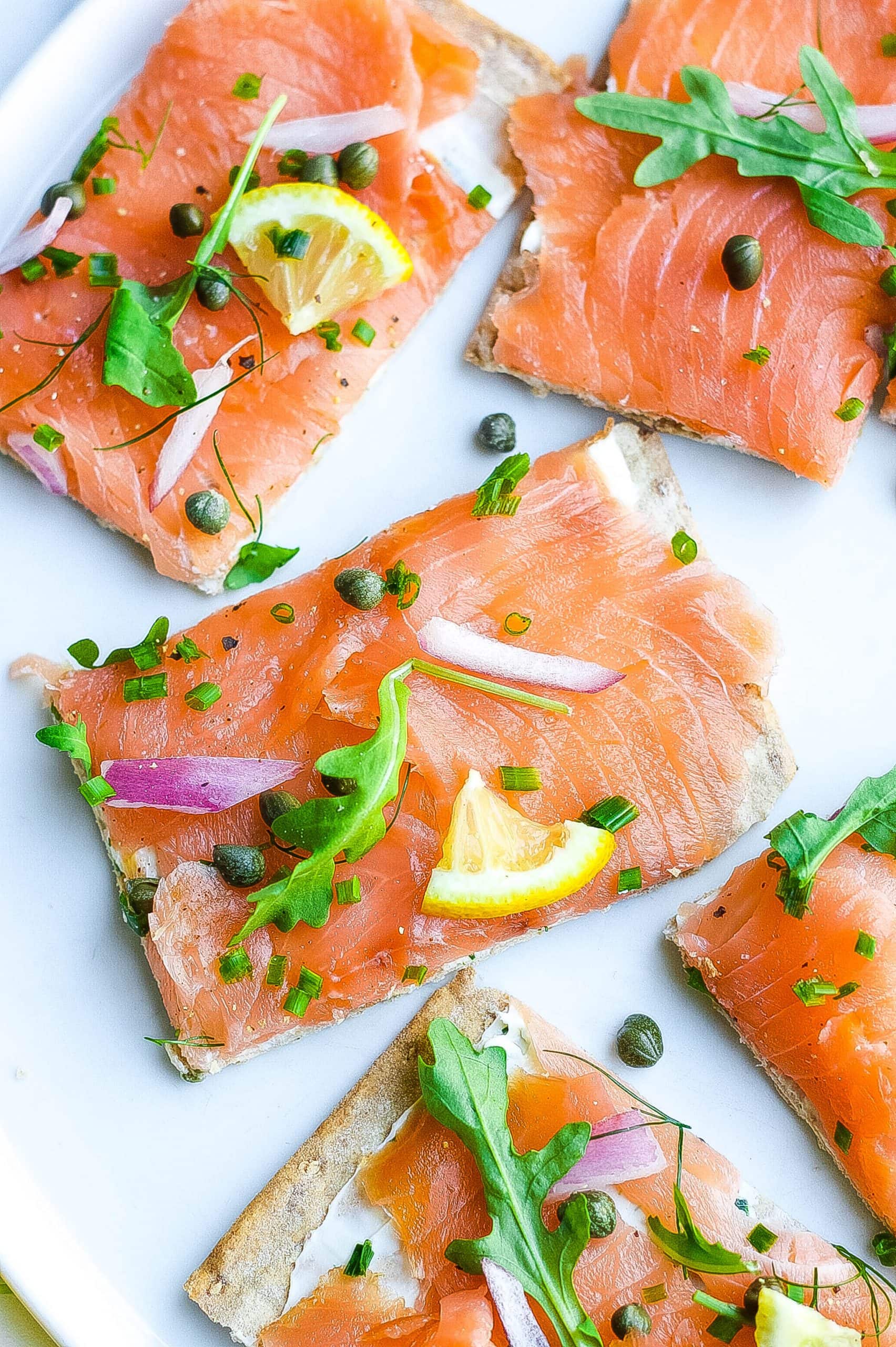 15 Minute Smoked Salmon Flatbread