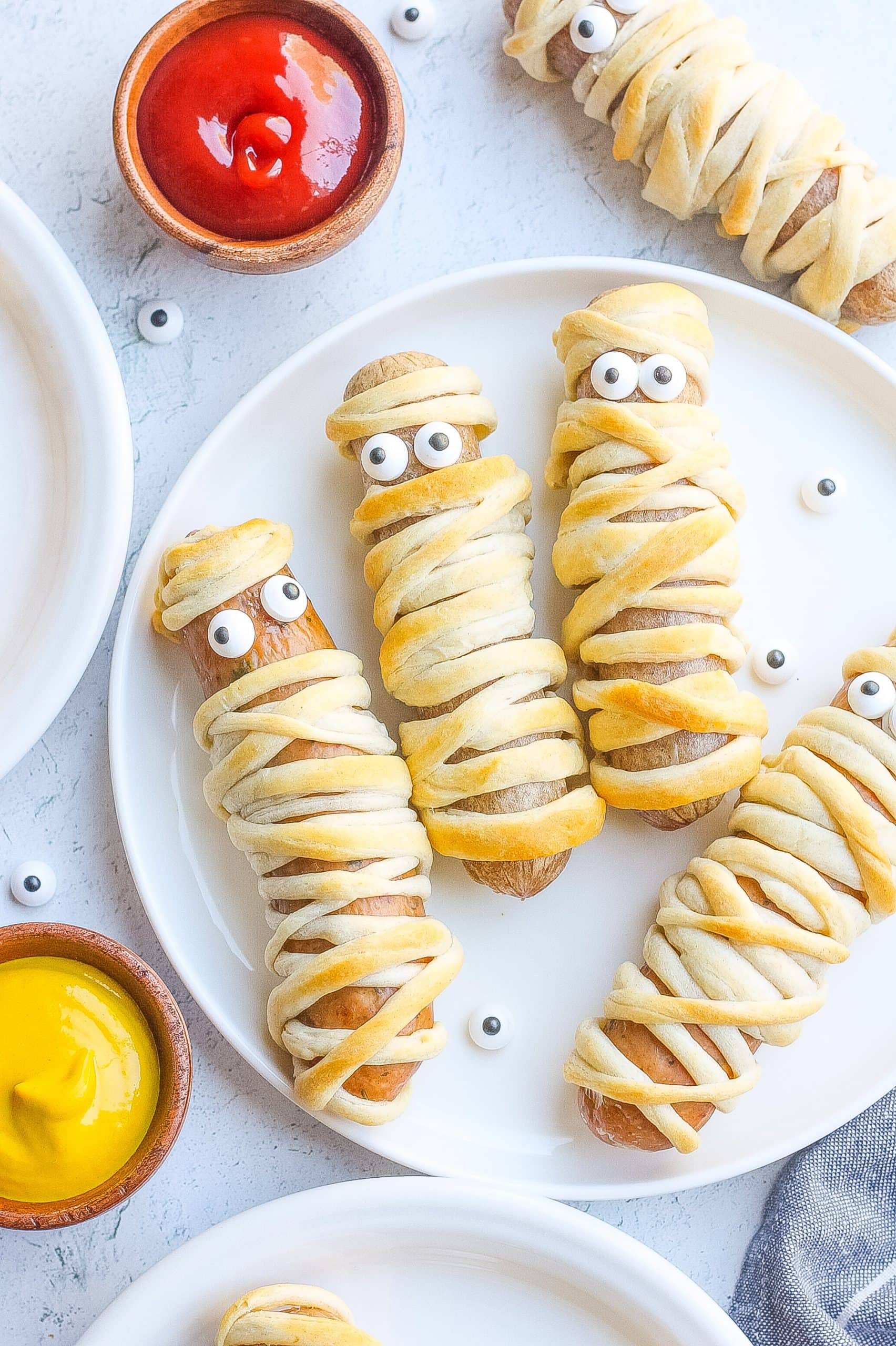 Halloween Mummy Dogs