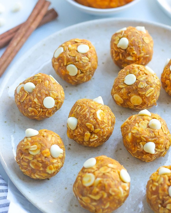 close view of pumpkin energy bites with white chocolate