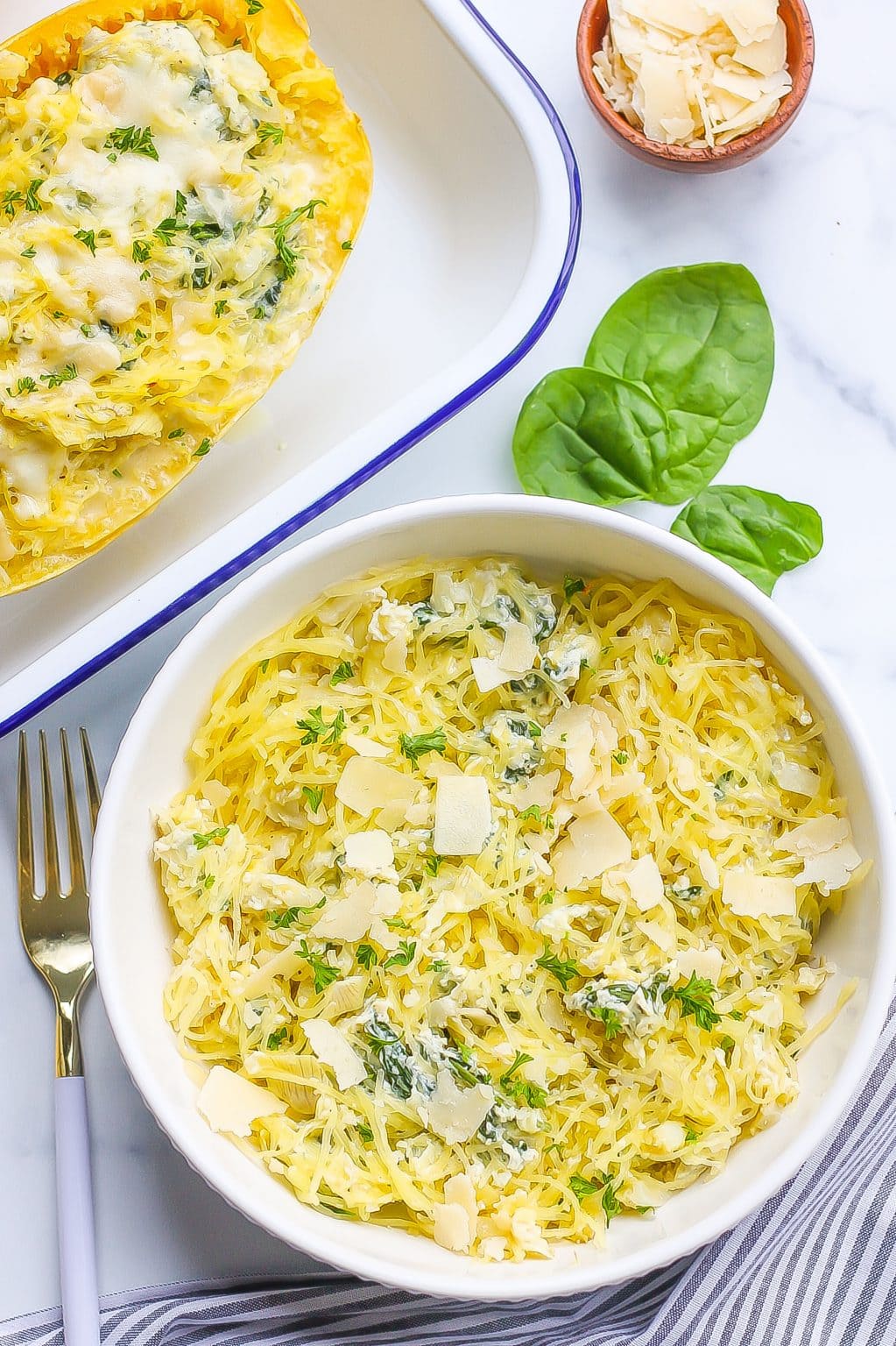 Spinach And Artichoke Stuffed Spaghetti Squash (Low-Carb And EASY)