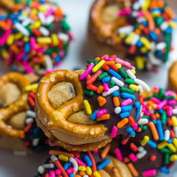 Chocolate Dipped Pretzels (Peanut Butter Chocolate Chip Filling)