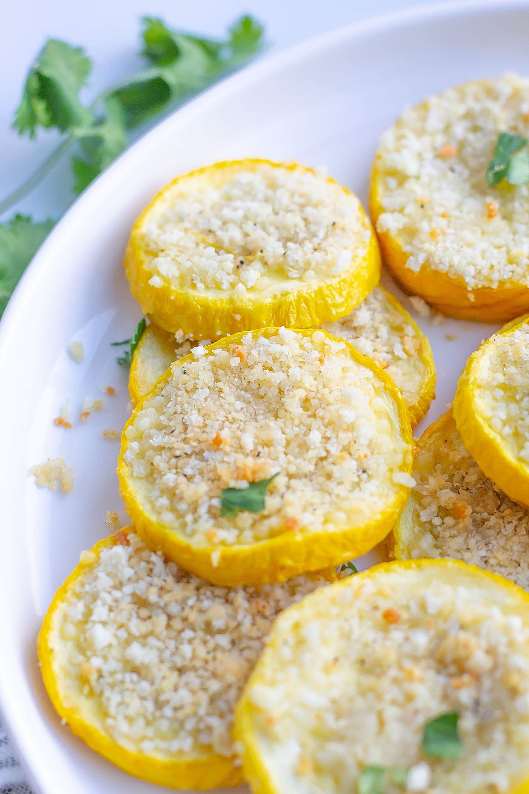 sliced yellow squash with parmesan crust