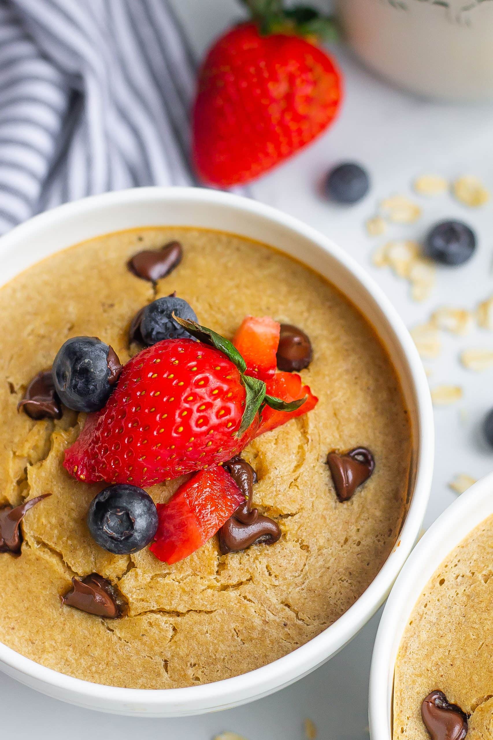 baked oats recipe with chocolate chips and berries