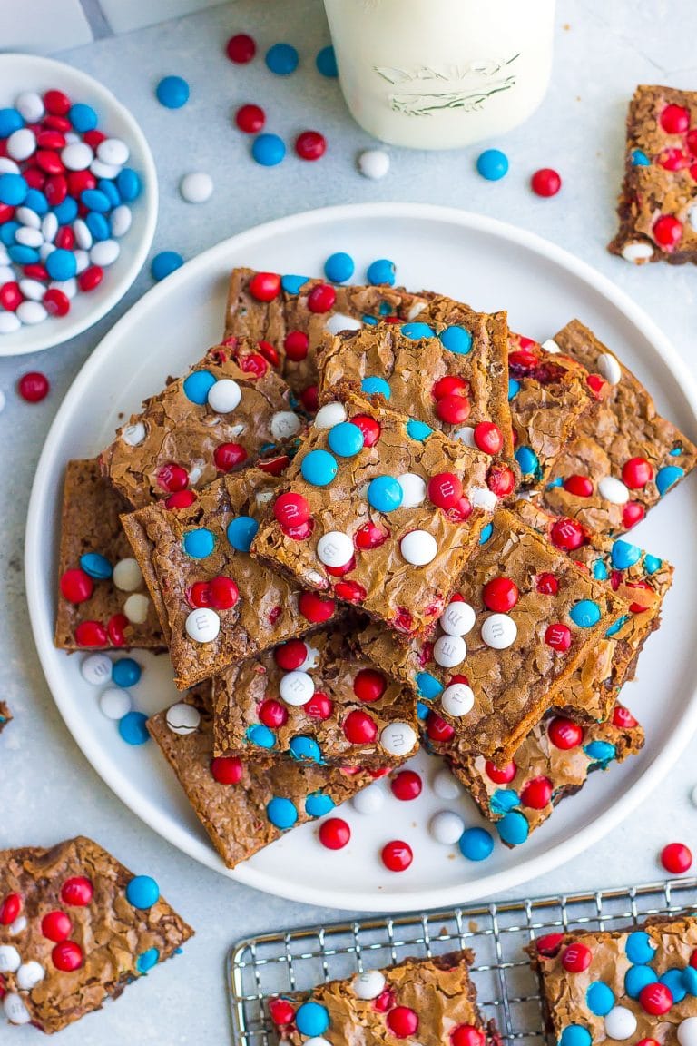 EASY 4th of July M&M Brownies