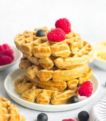 Healthy Banana Waffles (Toddler-Friendly & Refined Sugar-Free)