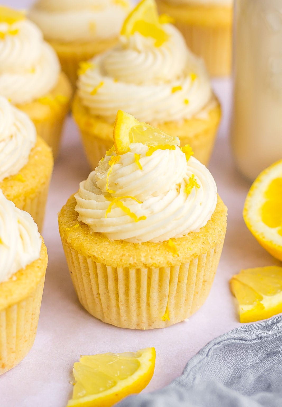 Frosted lemon cupcakes