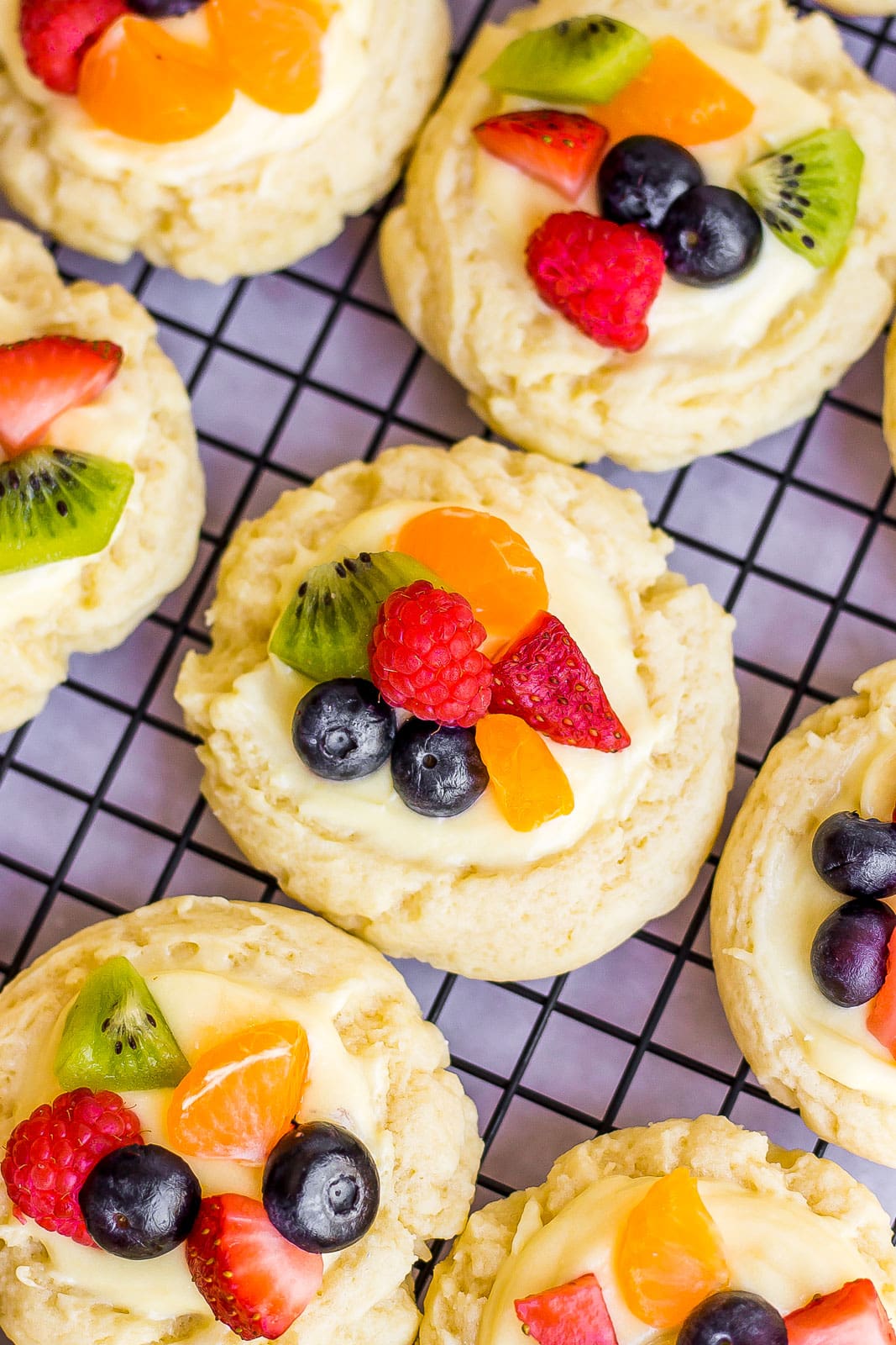 fruit pizza cookies on cooling rack