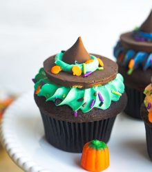 Witch Hat Cupcakes-20