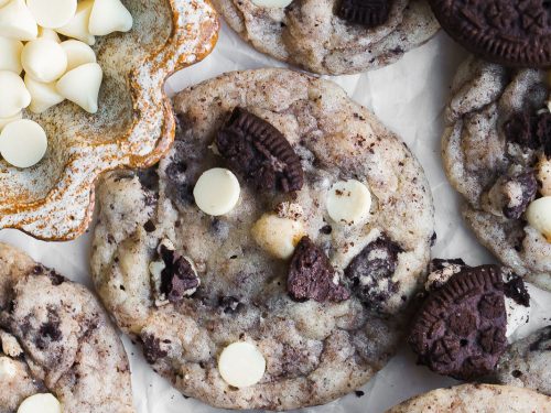 https://kathrynskitchenblog.com/wp-content/uploads/2022/10/Cookies-and-Cream-Cookies-20-500x375.jpg