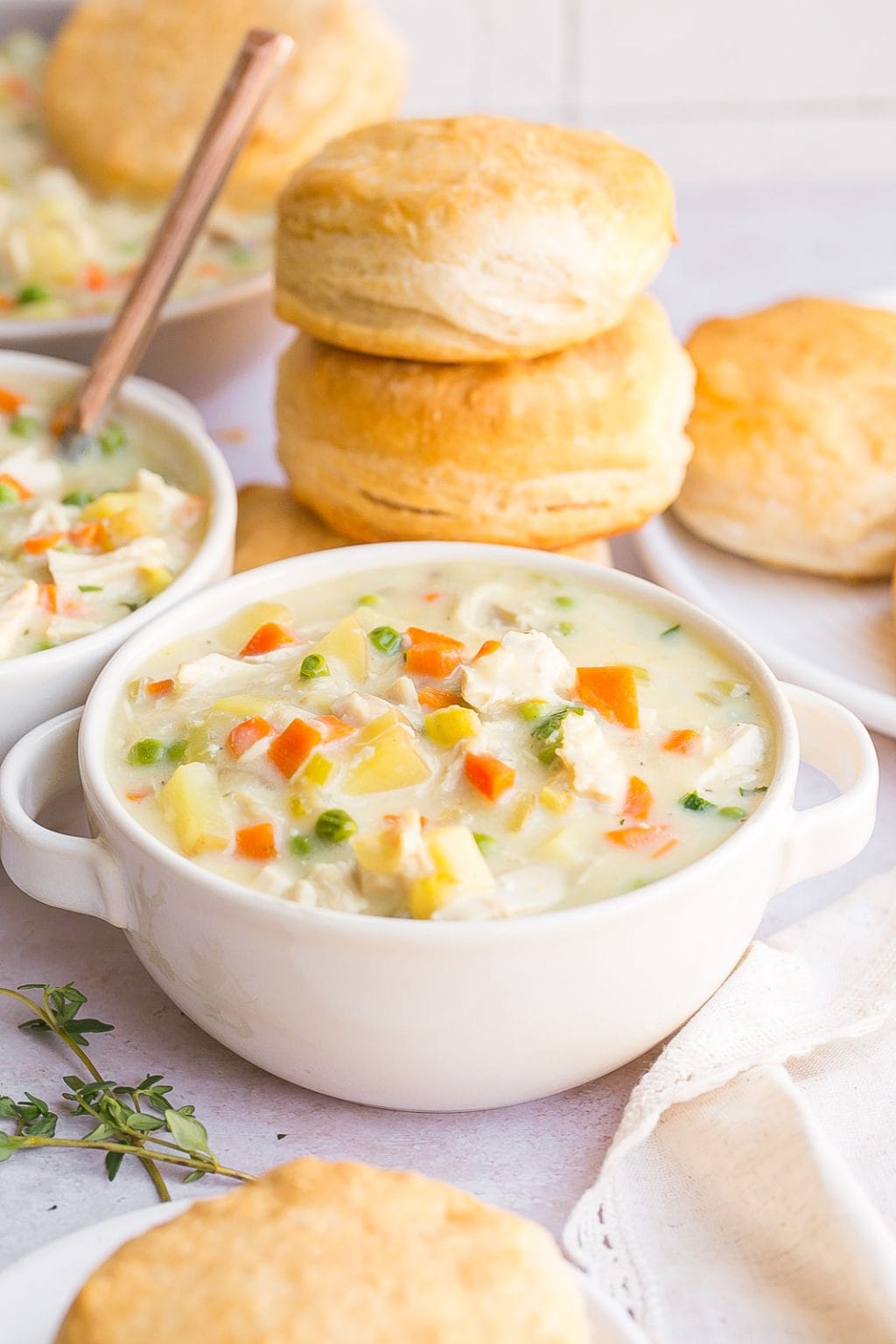 Healthy Chicken Pot Pie Soup (made in less than 30 minutes)