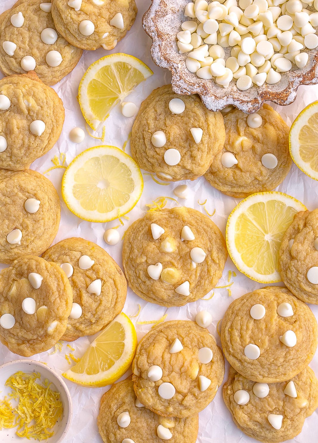 Batch of cookies with lemon.