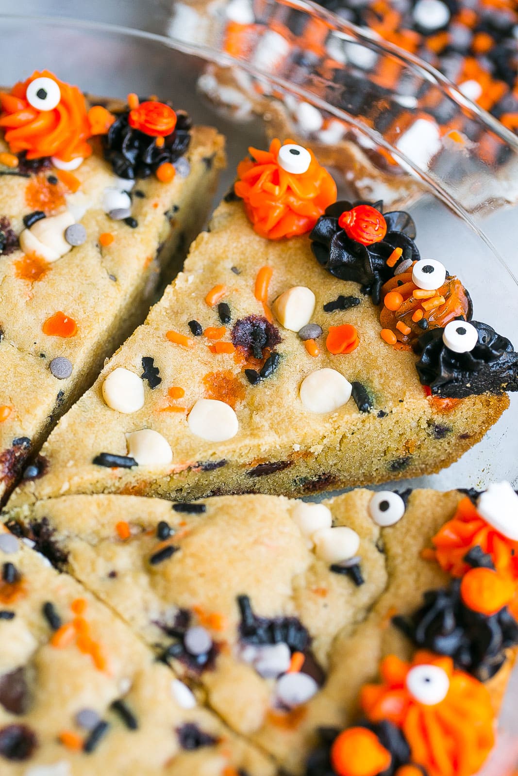 Halloween Cookie Cake.