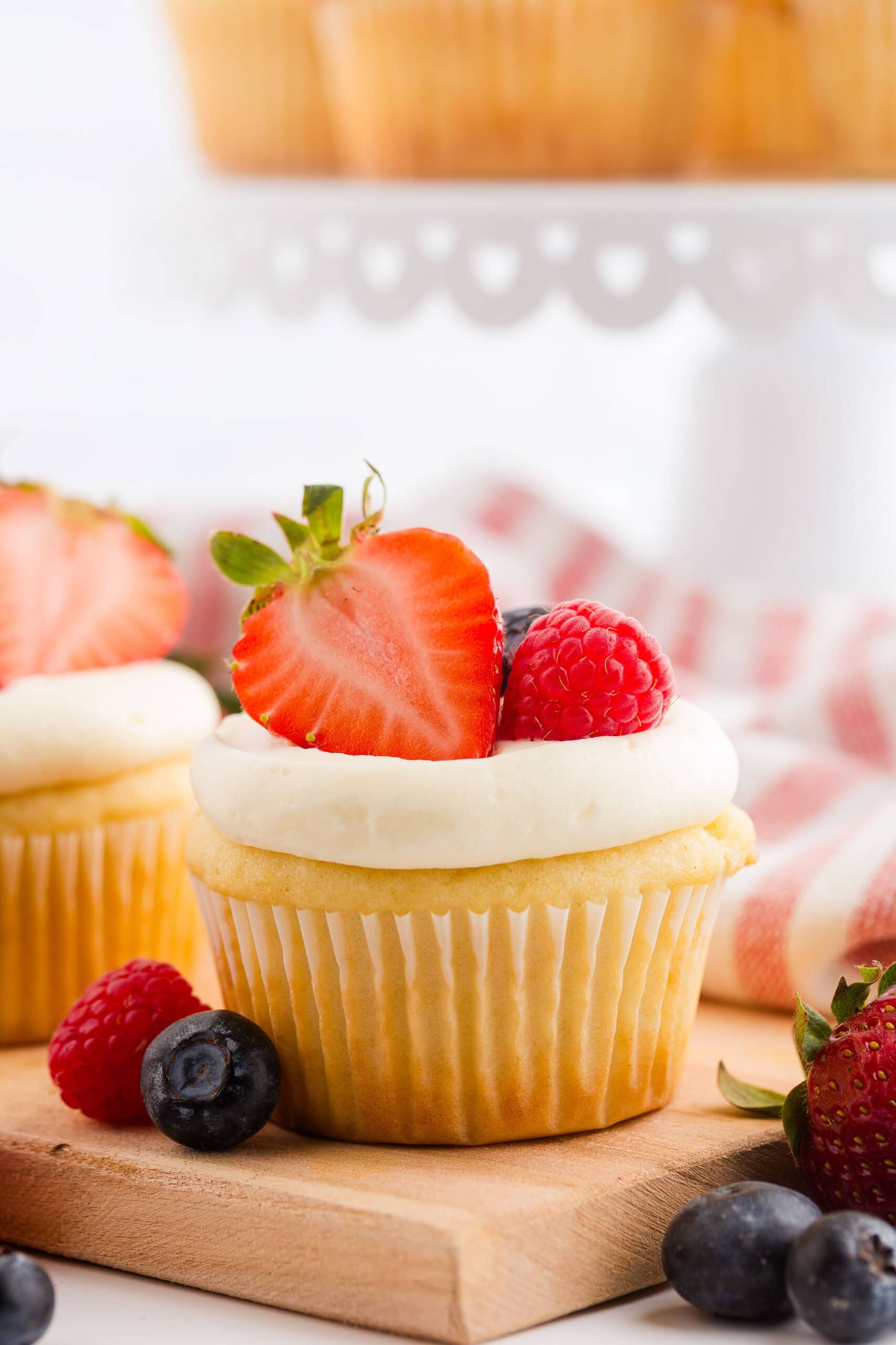 Chantilly cupcake with berries.