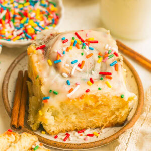 Funfetti Cinnamon Rolls